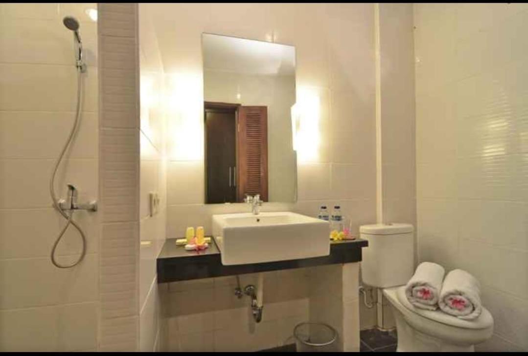 Dalia Budget Hotel Senggigi Eksteriør bilde