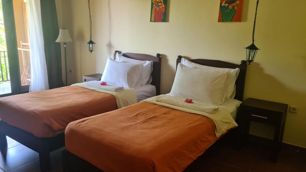 Dalia Budget Hotel Senggigi Eksteriør bilde